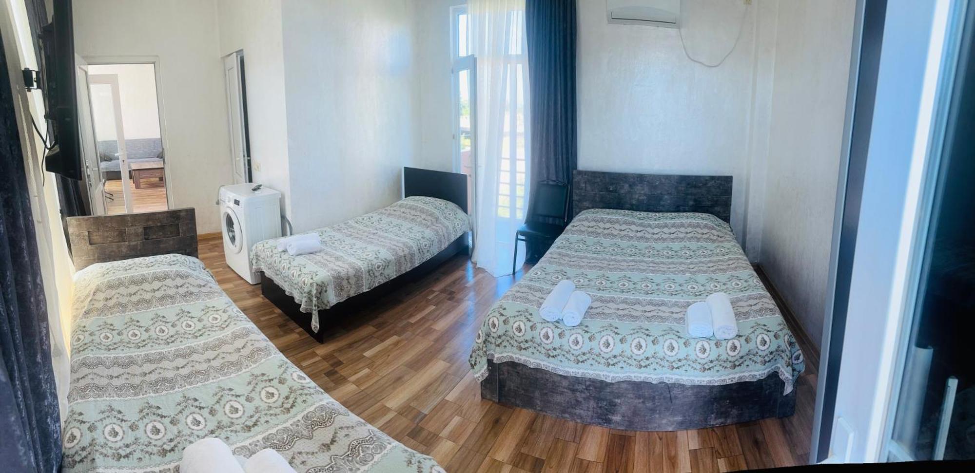 Hotel Buta Batumi Exterior foto